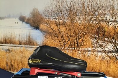 Viking schaatsschoenen en klaponderstellen Lindenholz Rouveen